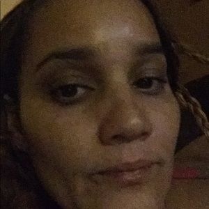 Meet your Posher, Nydia